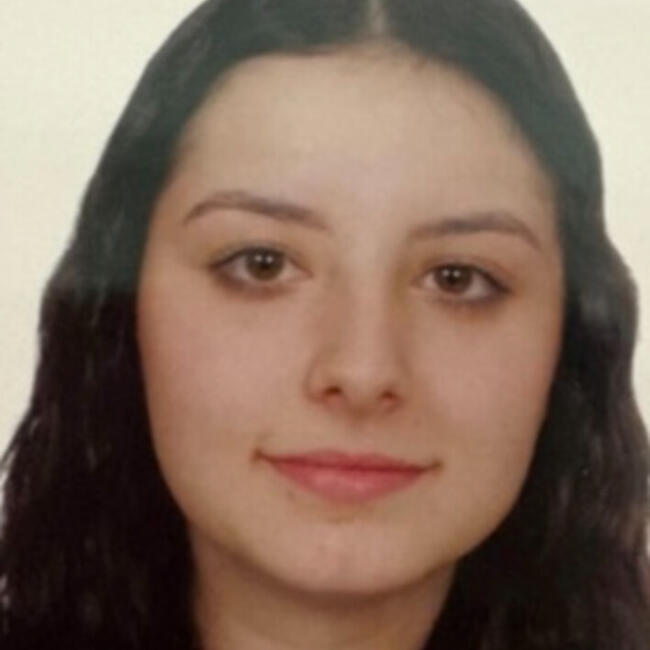 Babysitter in Gijón: Ainara