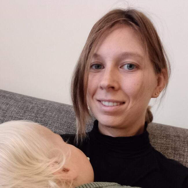 Oppaswerk in Warmond: Mirte