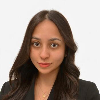 Babysitter Nola: Geraldine