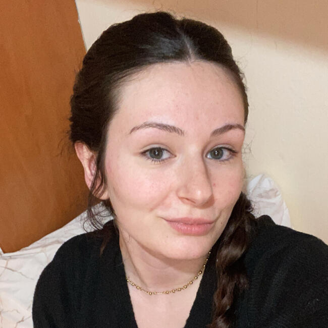 Babysitter in Badalona: Aroa