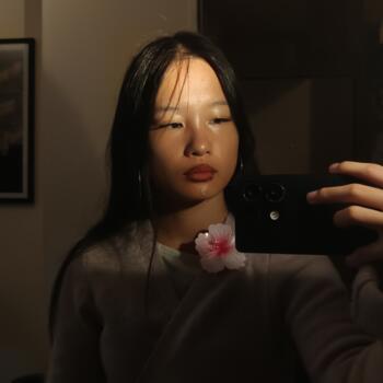 Babysitter in Villepreux: Sara