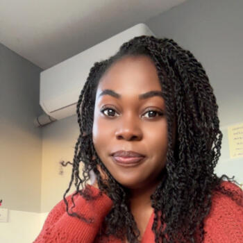 Baby-sitter Dartmouth: Wa Njume