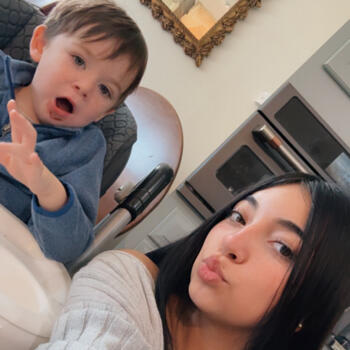 Babysitter in Winchester: Nicole