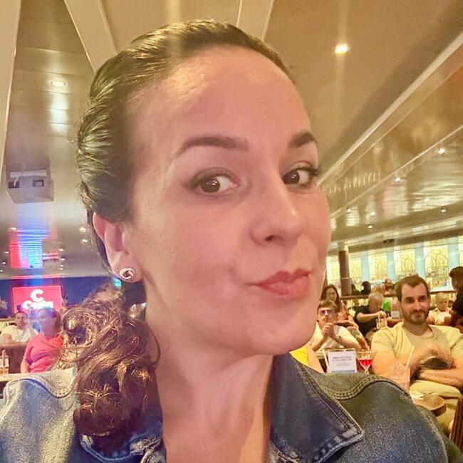 Babá em Florianópolis: Luciana