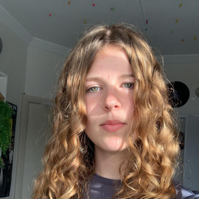 Babysitter in Newcastle: Ruby