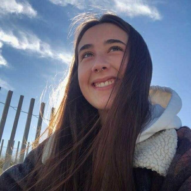 Babysitter in Anadia: Maria