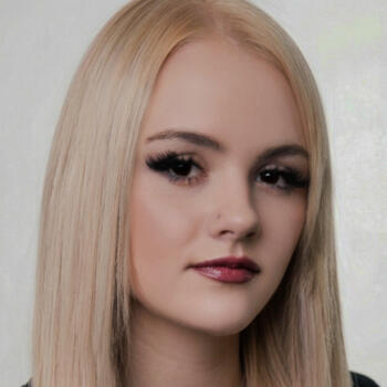 Babysitter in Belgrade: Isidora