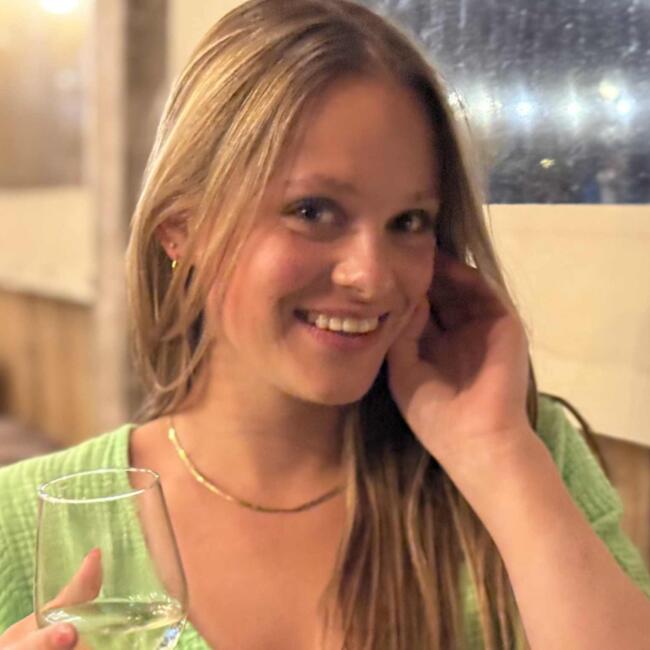 Babysitter in Alveringem: Lente