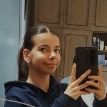 Bébiszitter Miskolc területén: Reni