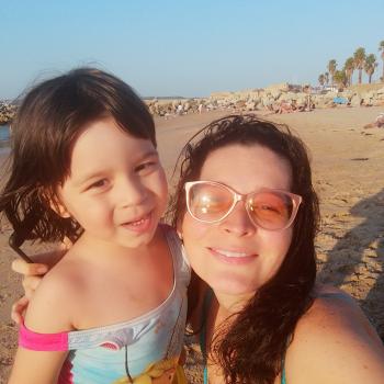 Babysitter em Caxias: Diana