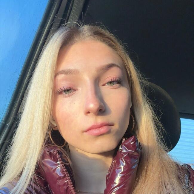 Babysitter in Frankenthal: Maya