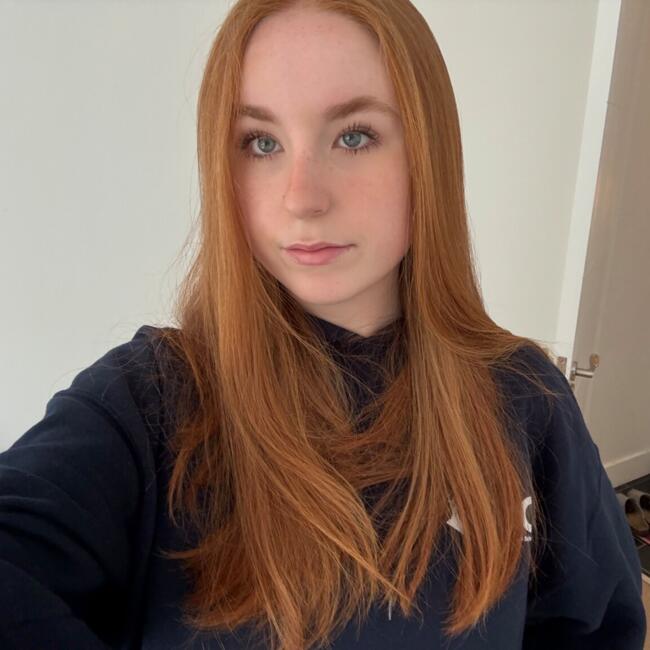 Babysitter in Dublin: Ella