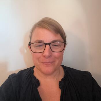 Babysitter in Bristol: Lisa