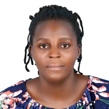 جليسة أطفال دبي: Alice