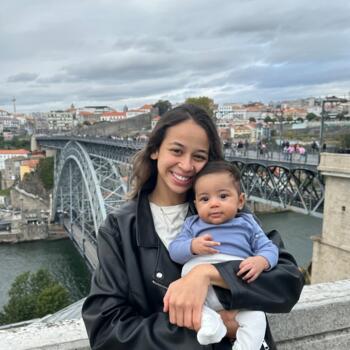 Babysitter in Sintra: Lorena