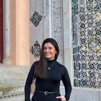 Babysitter in Sintra: Ana