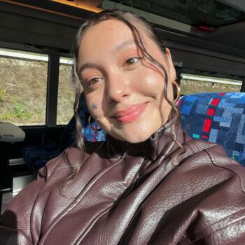 Babysitter Bornheim: Kenya Valentina
