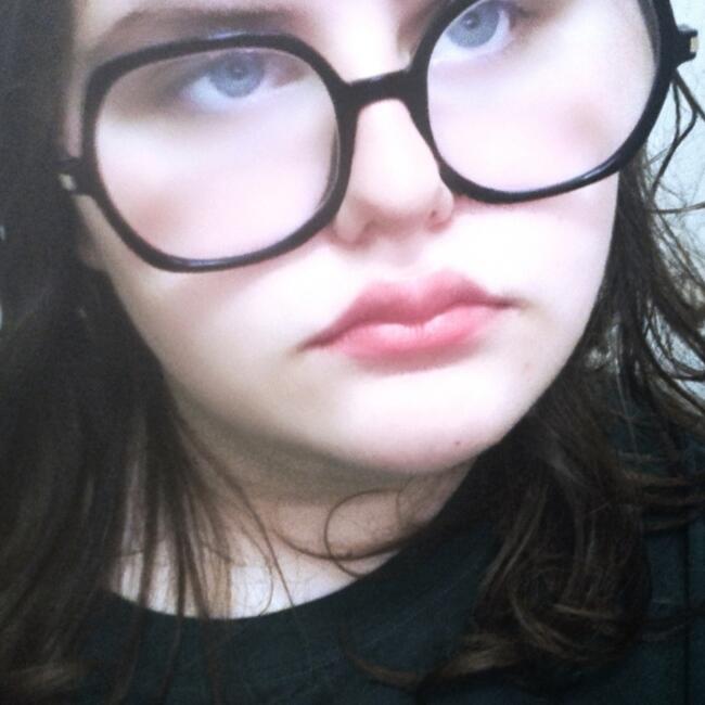 Babysitter in Dunkirk: Lea