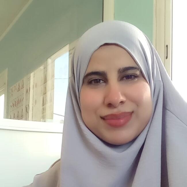 Babysitter in Tangier: Radia