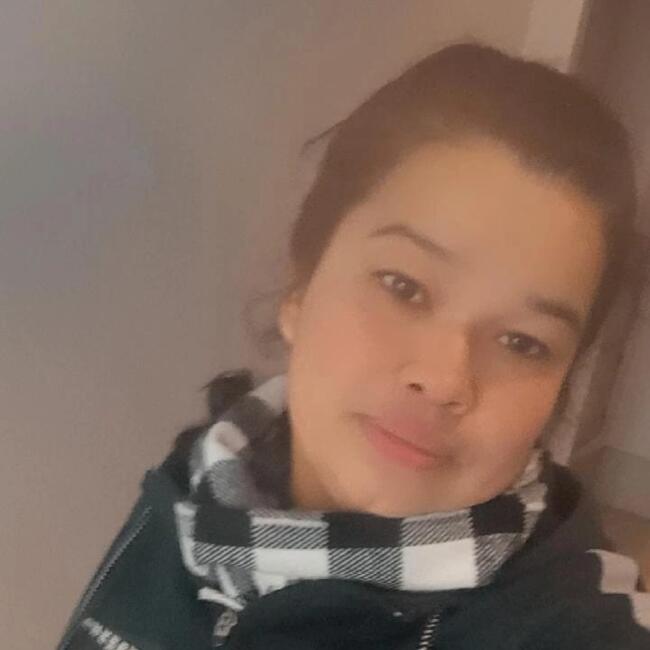 Babysitter in Tigre: Nicole