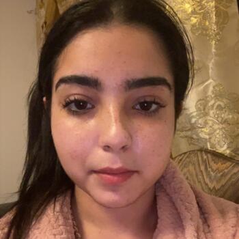 Babysitter in Ploufragan: Adelina Evelina