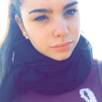 Babysitter in Milan: Sara