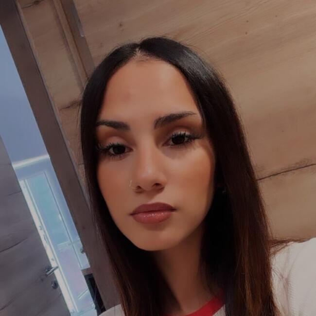 Babysitter in Liège: Ceca