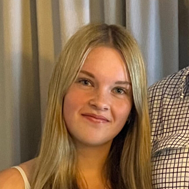 Babysitter in Canberra: Rylee