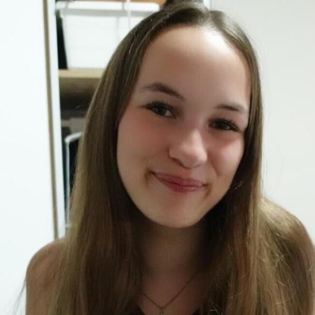 Babysitter in Luxembourg: Bianca