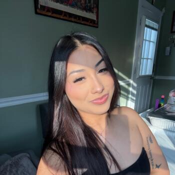 Babysitter in Hyattsville: Pamela