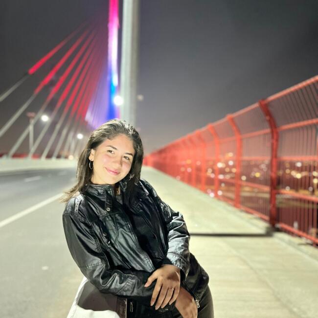 Babysitter in Luque: Gabriela