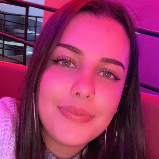 Babysitter in Cascajal: Paula