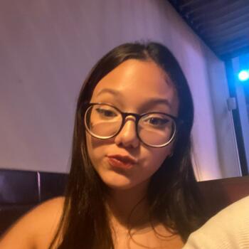 Babysitter in Duque de Caxias: Ana mell