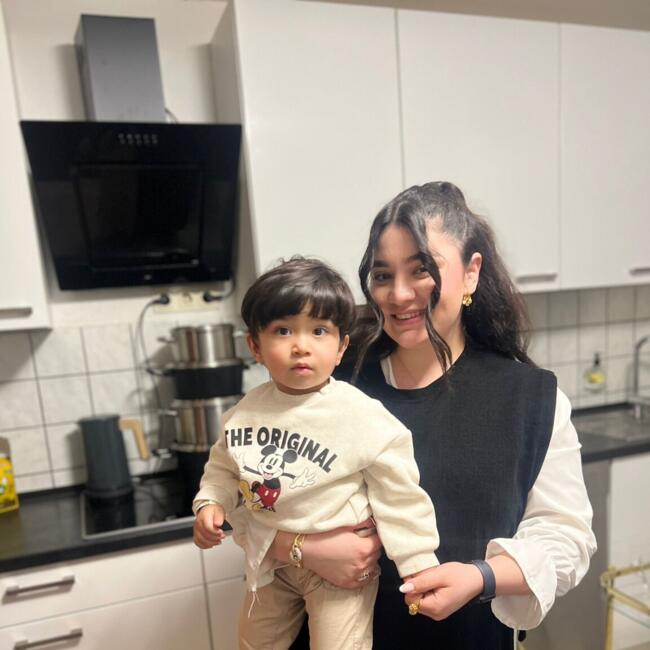 Babysitter in Sanem: Sama