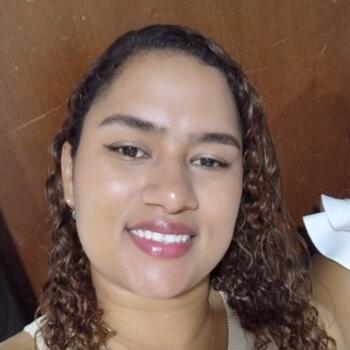 Babysitter in Santiago de Cali: Doris