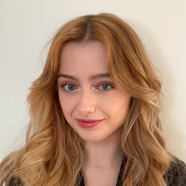 Babysitter in Coimbra: Clara