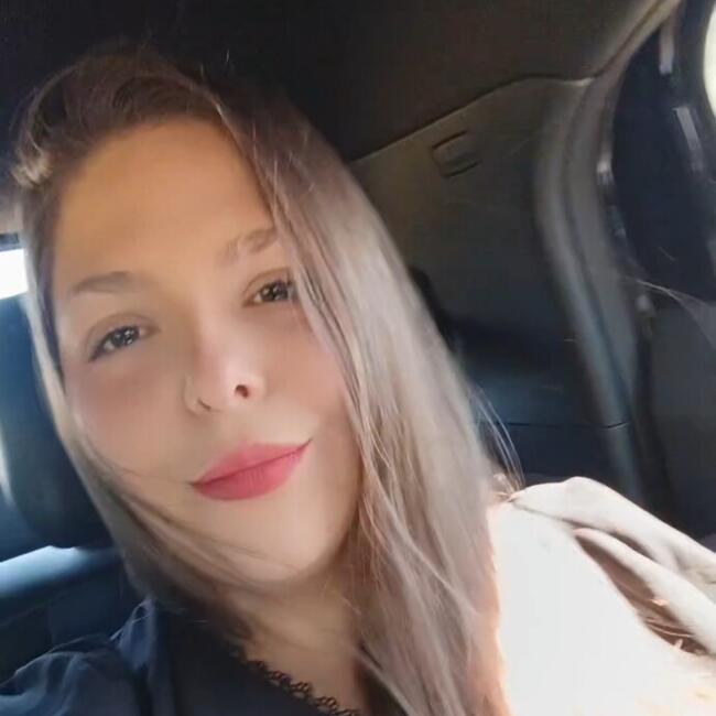 Babysitter in Uberlândia: Karen