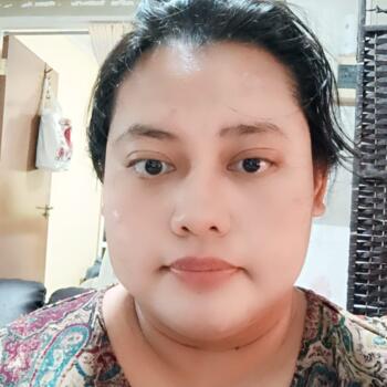 保母 Singapore Island: Ayu