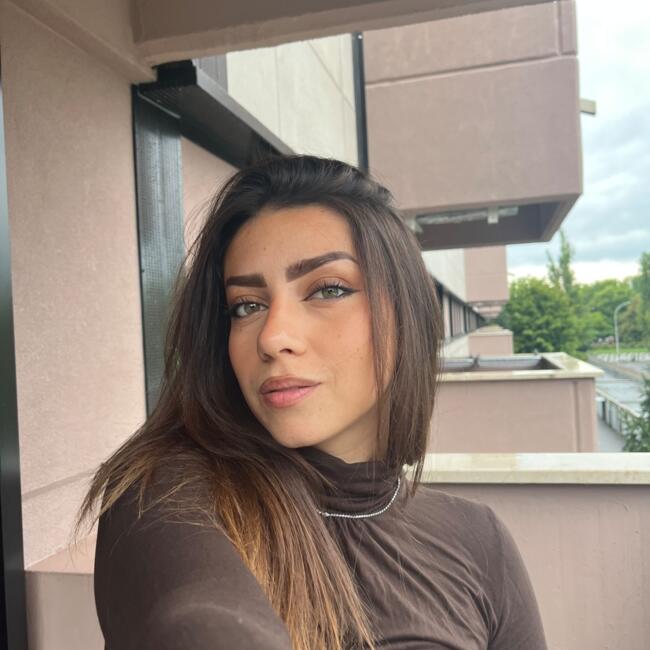 Babysitter in Cesano Boscone: Sara