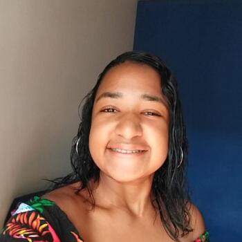 Babá Magé: Renata