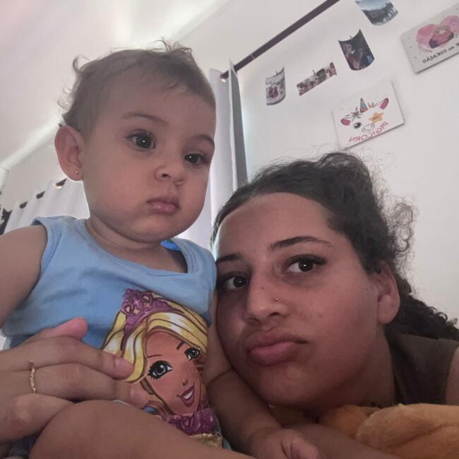 Babá em Contagem: Camilly