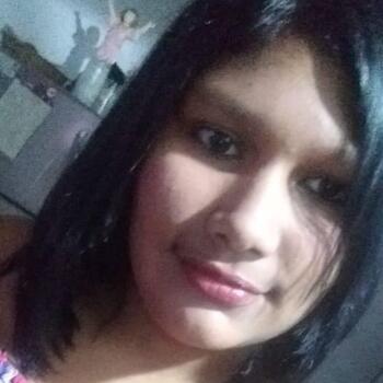 Babysitter in Envigado: Asliani