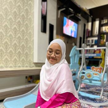 Babysitter in Kuala Lumpur: Syu