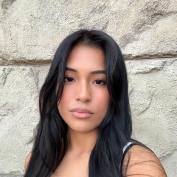 Babysitter in Seville: Valeria