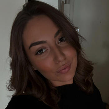 Nanny in Chatou: Lola