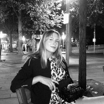 Babysitter in Toulouse: Fiona
