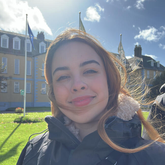 Babysitter in Dublin: Heloisa
