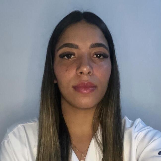 Babá em Montes Claros: Tamiris