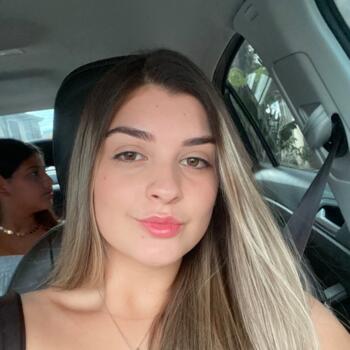 Babysitter in São Paulo (São Paulo): Vivian
