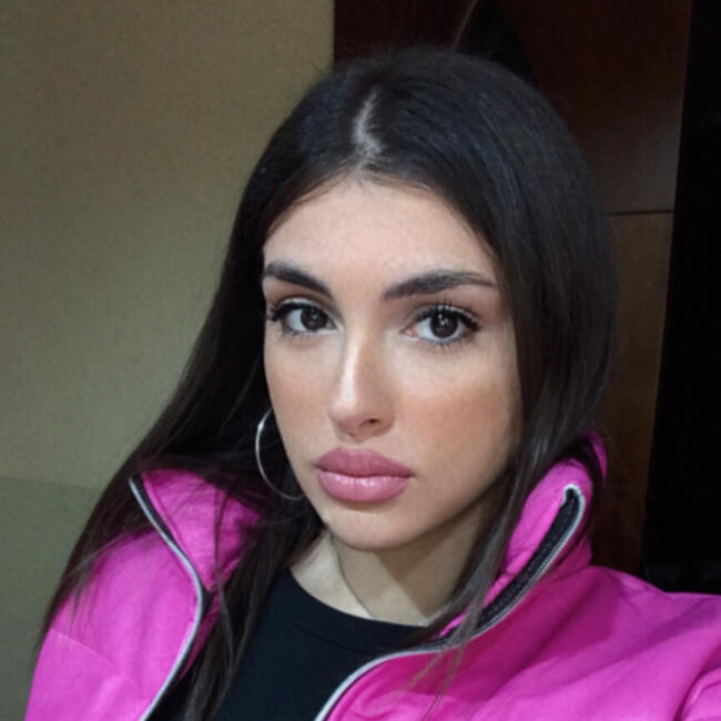 Babysitter a Casalnuovo di Napoli: Lucia